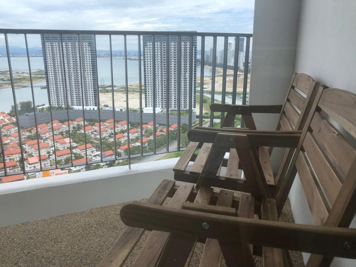 Seaview Water Purify Cozy Comfortable For Short & Long Stay In The Landmark By Katana George Town Extérieur photo