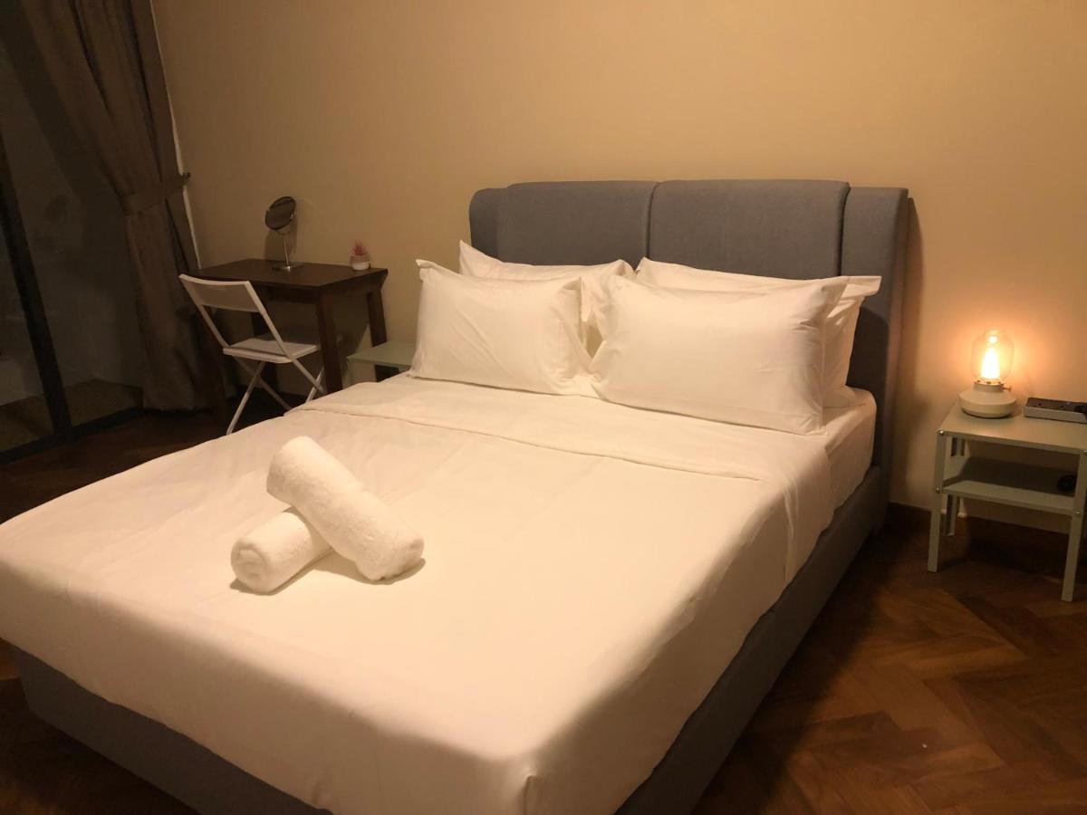 Seaview Water Purify Cozy Comfortable For Short & Long Stay In The Landmark By Katana George Town Extérieur photo