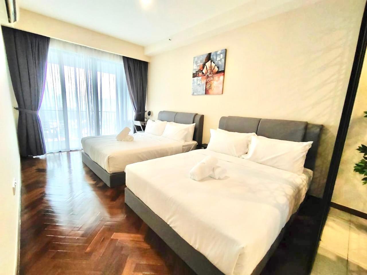 Seaview Water Purify Cozy Comfortable For Short & Long Stay In The Landmark By Katana George Town Extérieur photo