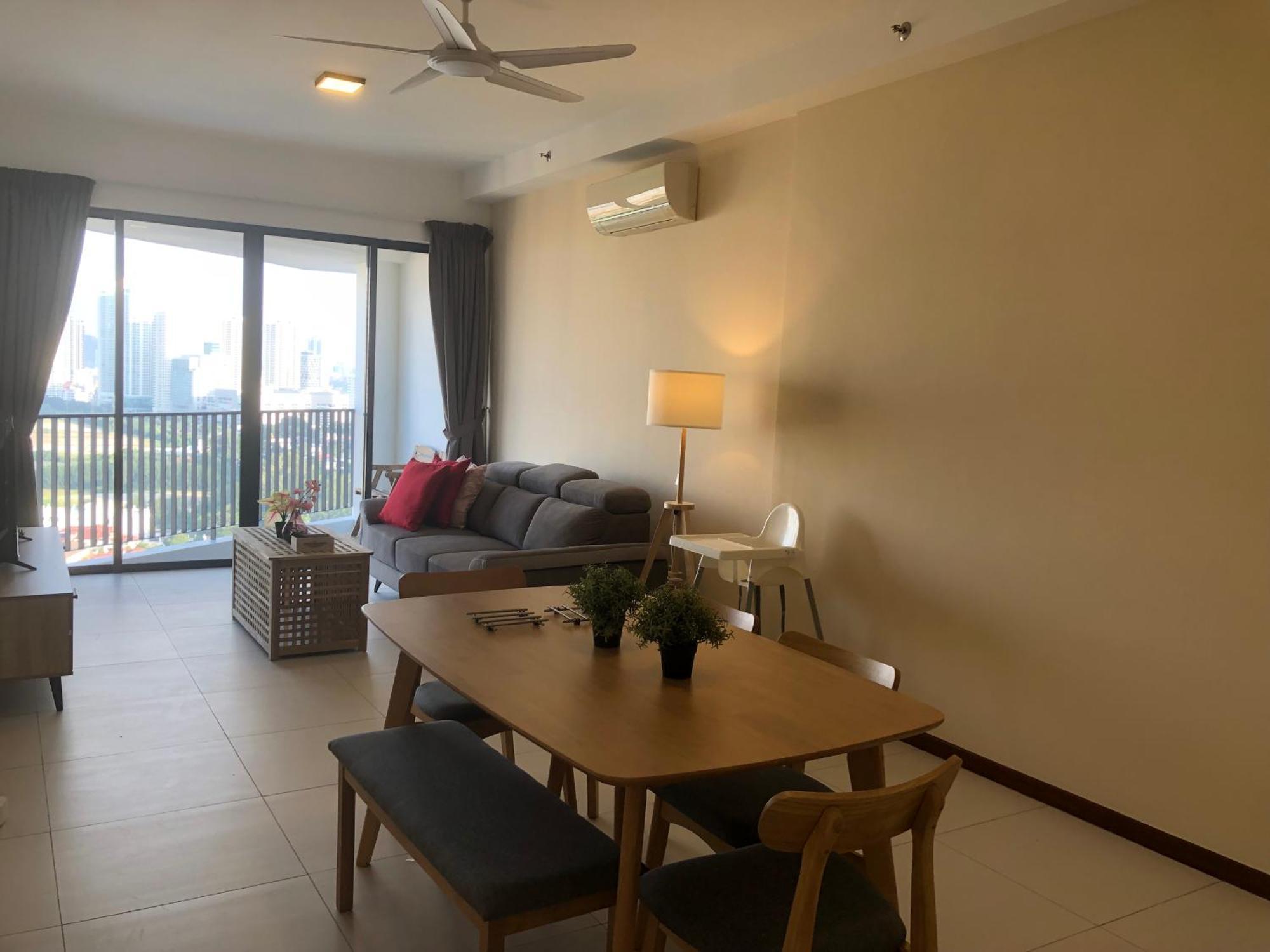 Seaview Water Purify Cozy Comfortable For Short & Long Stay In The Landmark By Katana George Town Extérieur photo